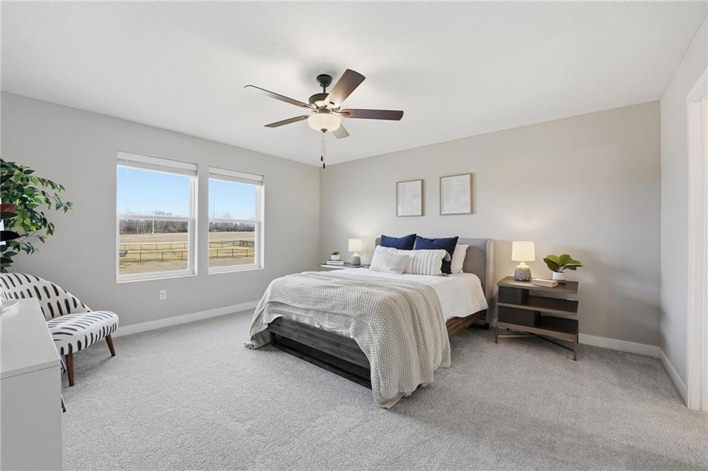 9021 SW 5th St, Blue Springs, MO 64064
