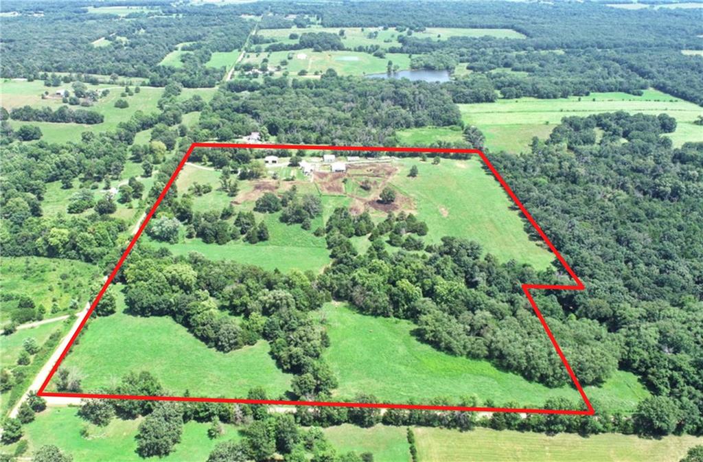 1500 E 1800 Rd, Jerico Springs, MO 64756