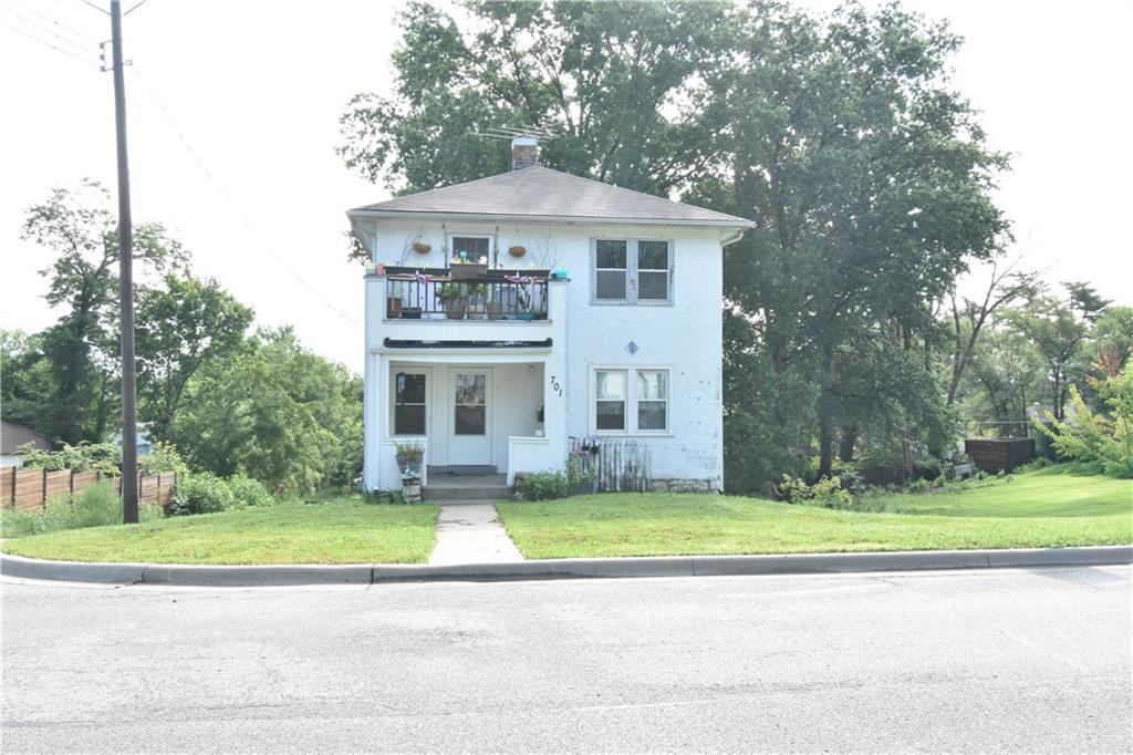 701 Old Orchard Ave, Excelsior Springs, MO 64024