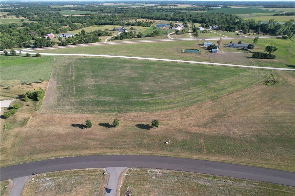 9 Wheatland Dr, Ottawa, KS 66067
