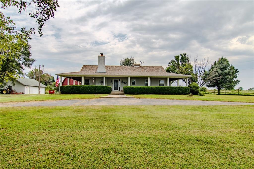 8132 N Highway 13 Hw, Clinton, MO 64735