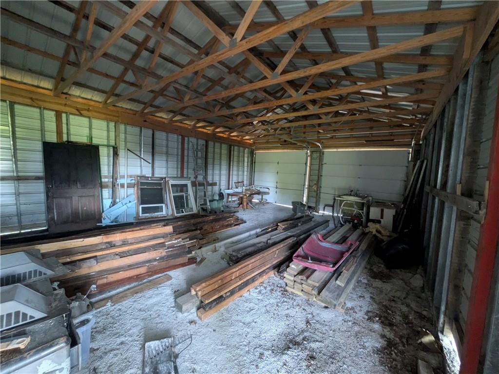 936 SW 13 Hw, Leeton, MO 64761