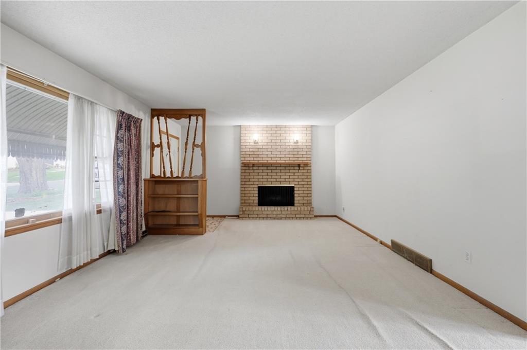 500 23rd St, Blue Springs, MO 64015