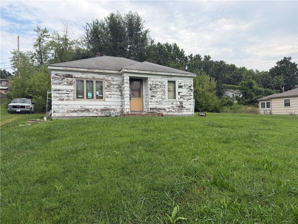 1923 N 46th St, Kansas City, KS 66102