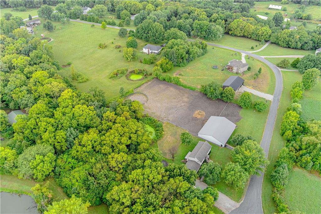 14309 Anchor Ave, Liberty, MO 64068