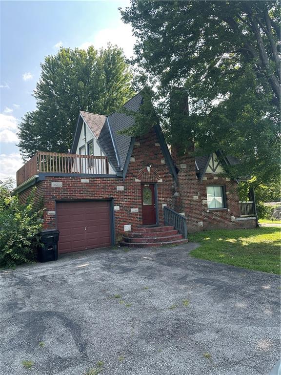 1701 E Mechanic Ave, Independence, MO 64050