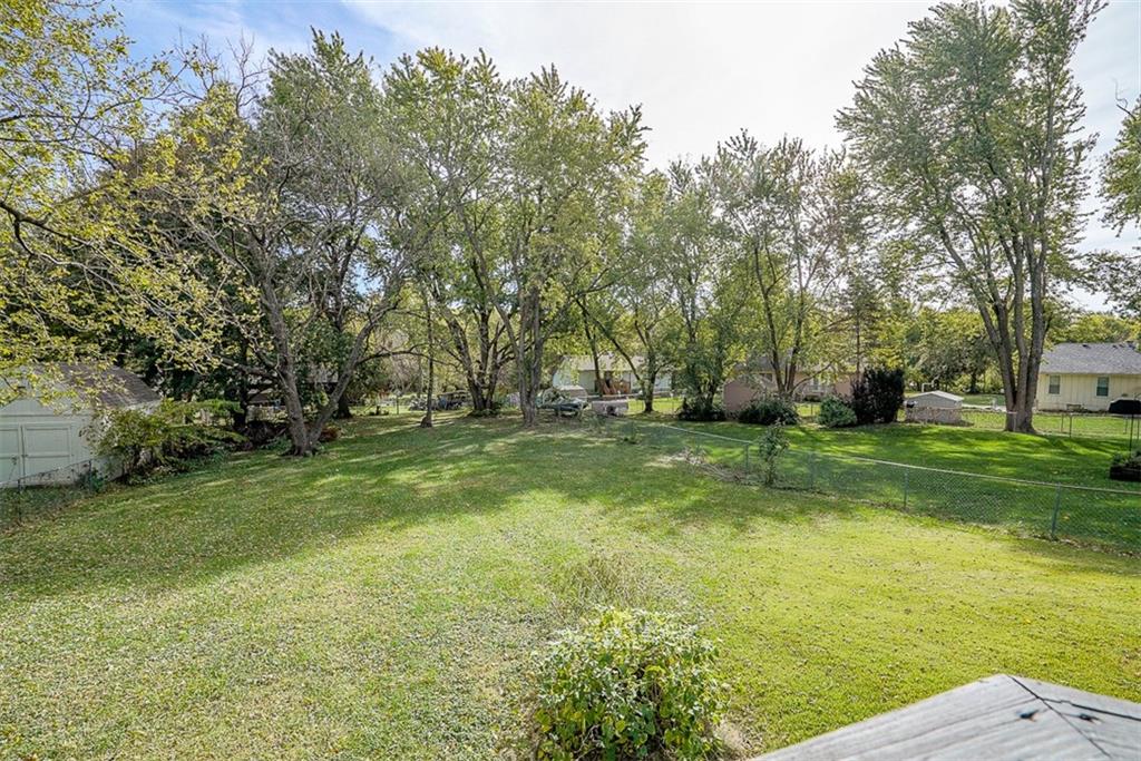 2412 SW 2nd Ter, Blue Springs, MO 64014