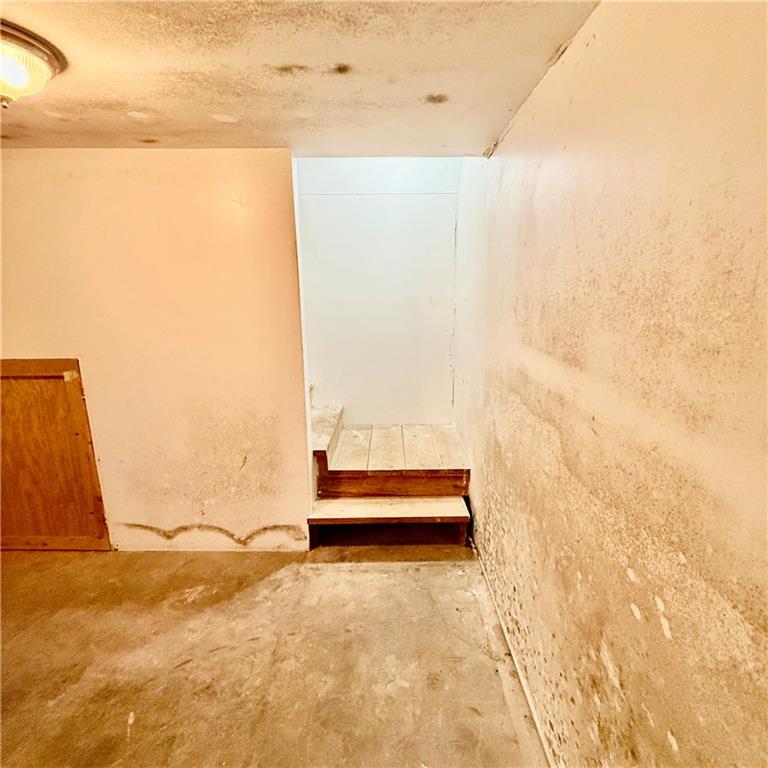 23820 S State Highway Ee Hw S, Harrisonville, MO 64701