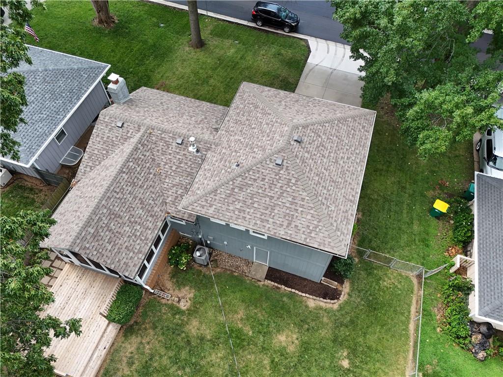 9104 W 69th St, Merriam, KS 66204
