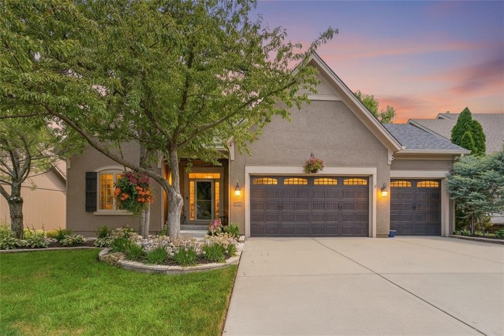 16025 Eby St, Overland Park, KS 66085