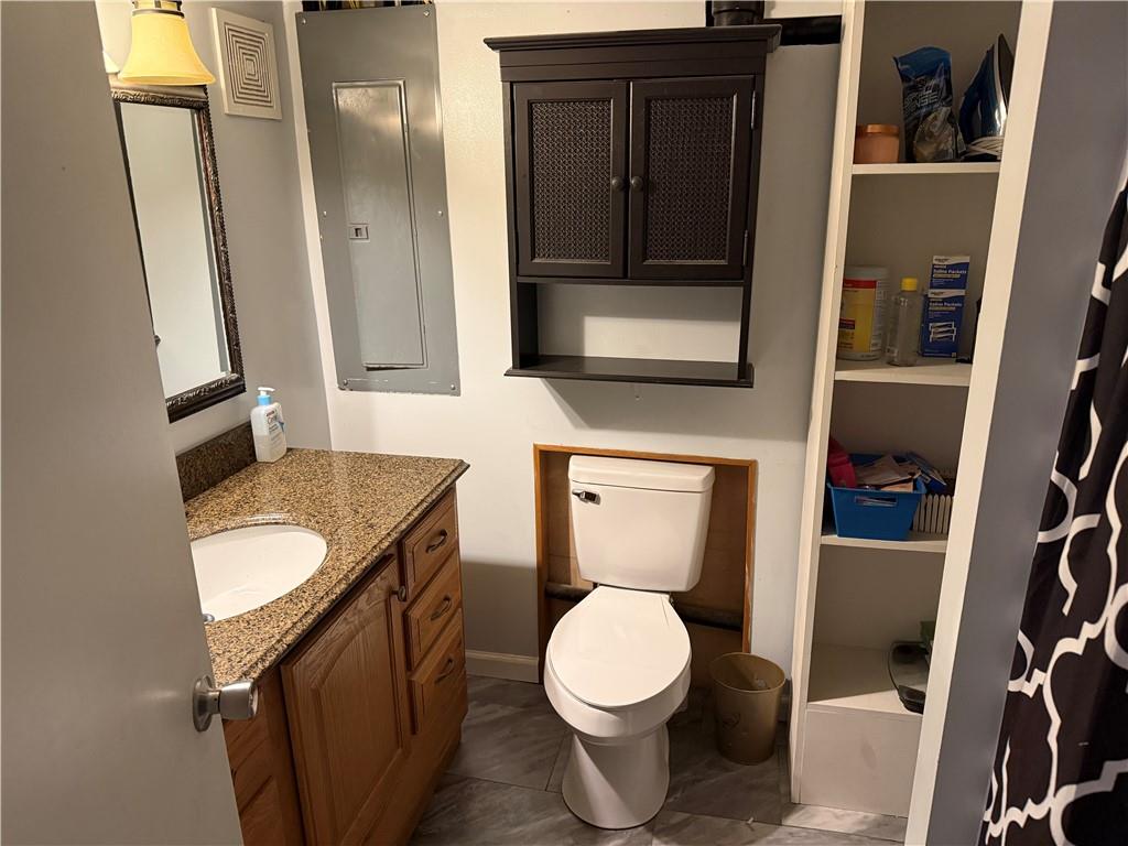 7011 State Route 371 Hw, St Joseph, MO 64504