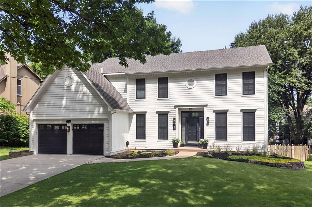 5210 W 157th Pl, Overland Park, KS 66224