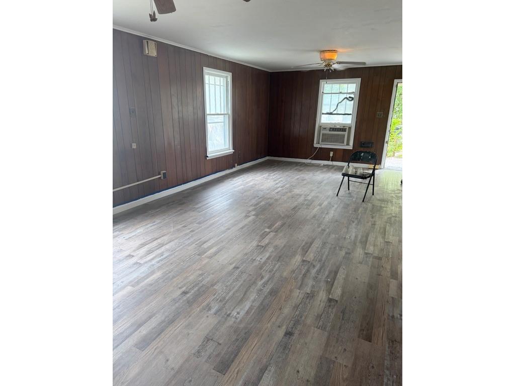 1012 W 4th St, Coffeyville, KS 67337