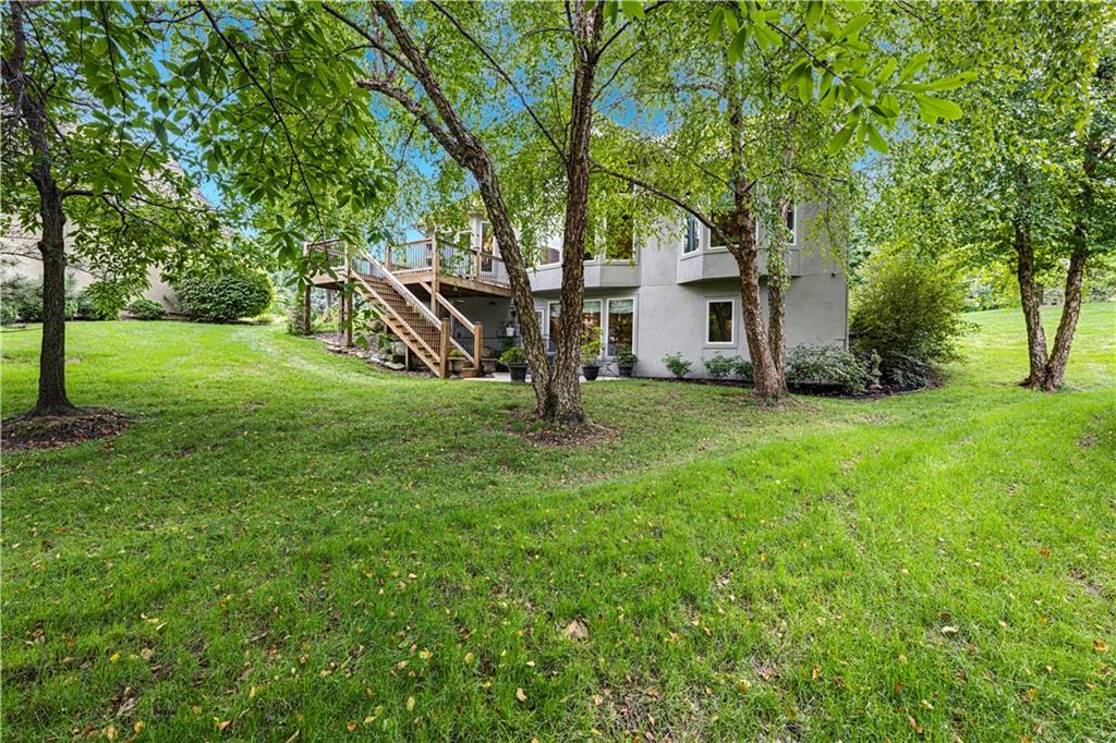 14349 Norwood St, Leawood, KS 66224