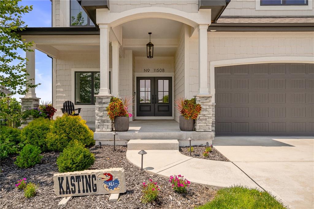 11508 S Mize Rd, Olathe, KS 66061