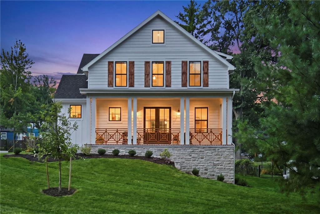 2907 W 72nd Ter, Prairie Village, KS 66208
