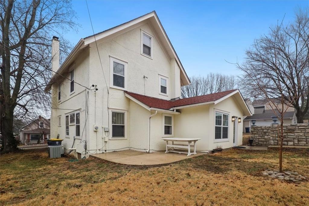 4601 State Line Rd, Kansas City, MO 64112