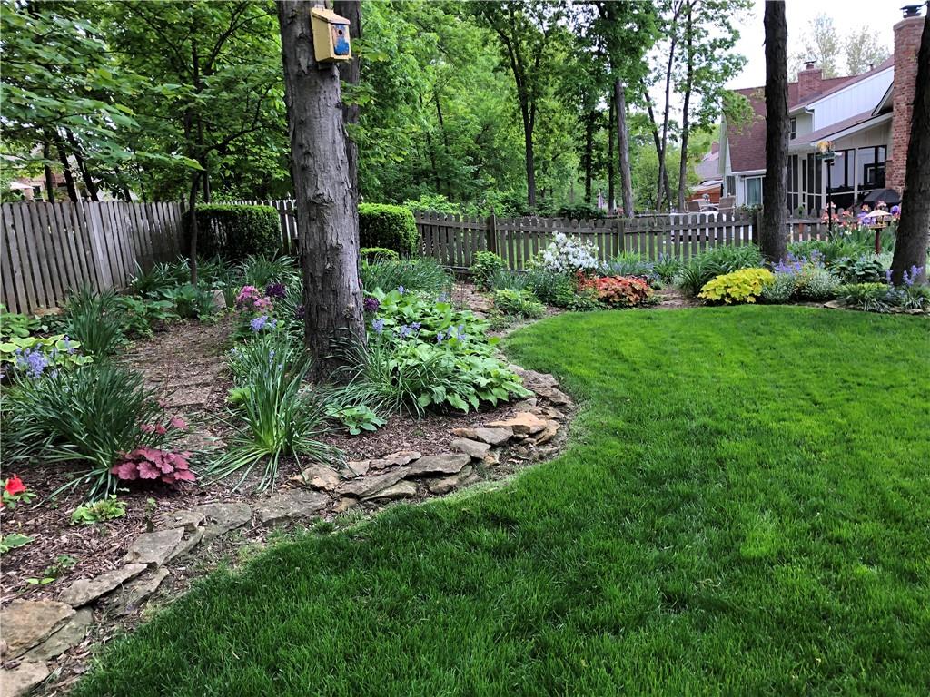 9613 W 115th Ter, Overland Park, KS 66210