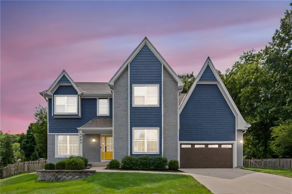 4993 W 129th Pl, Leawood, KS 66209