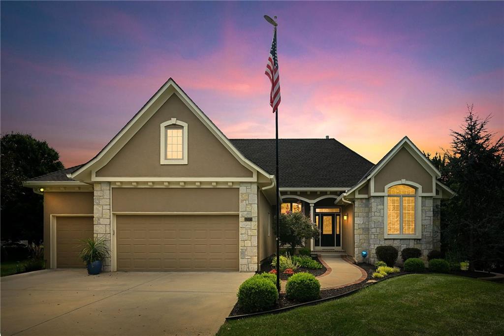 12573 Farley St, Overland Park, KS 66213