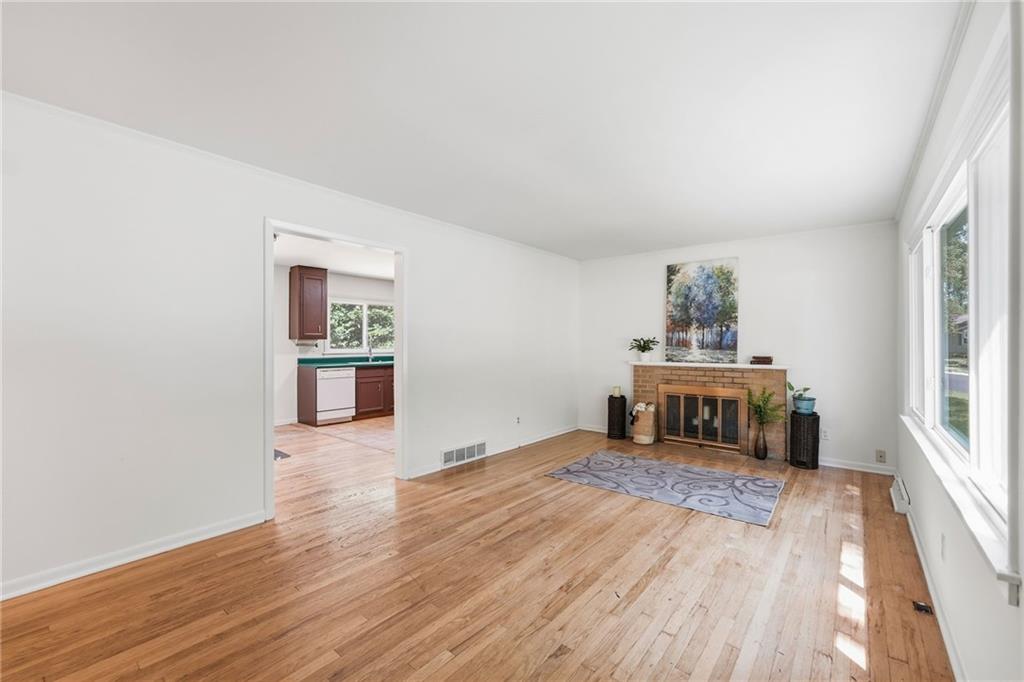 6930 Eby Ave, Merriam, KS 66204