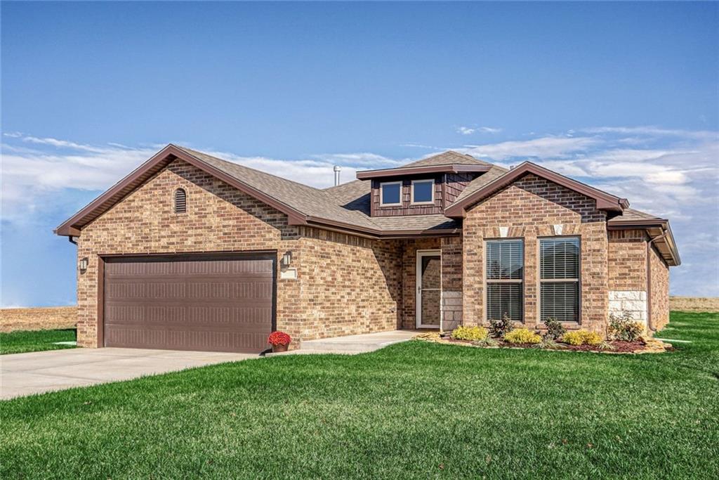 15624 Austin Ct, Basehor, KS 66007