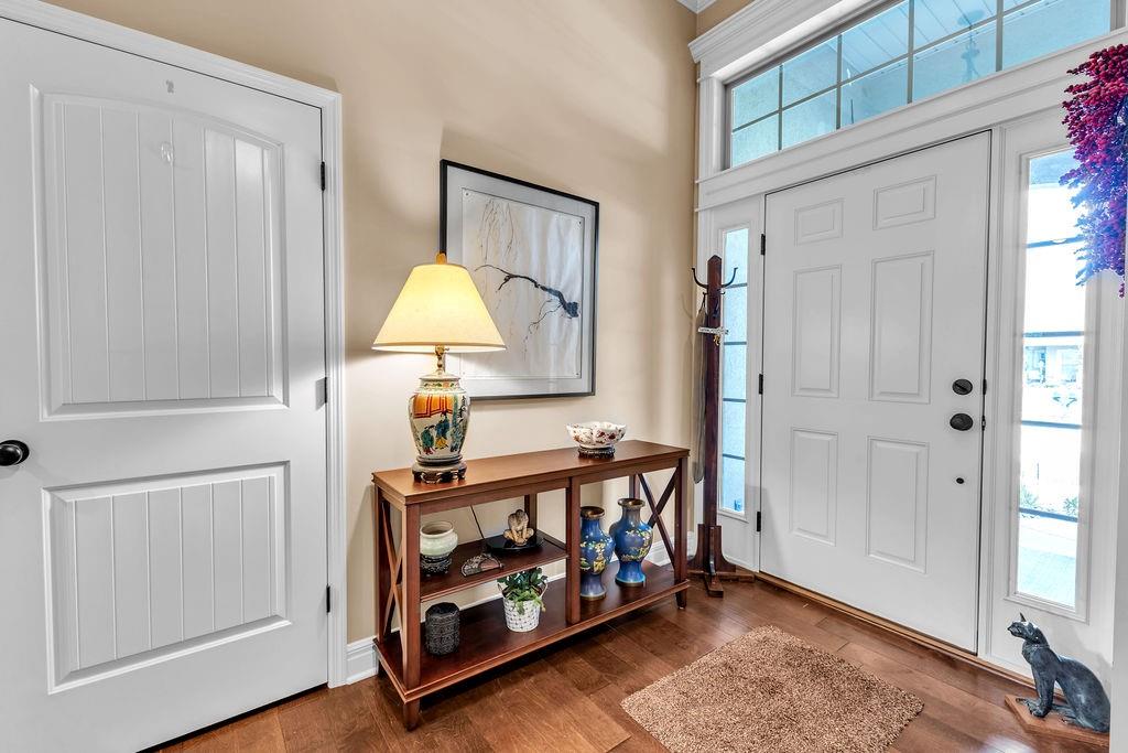 4610 W Stonebridge Dr, St Joseph, MO 64505