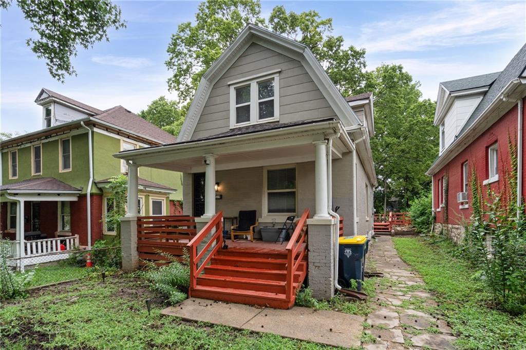 2519 Olive St, Kansas City, MO 64127