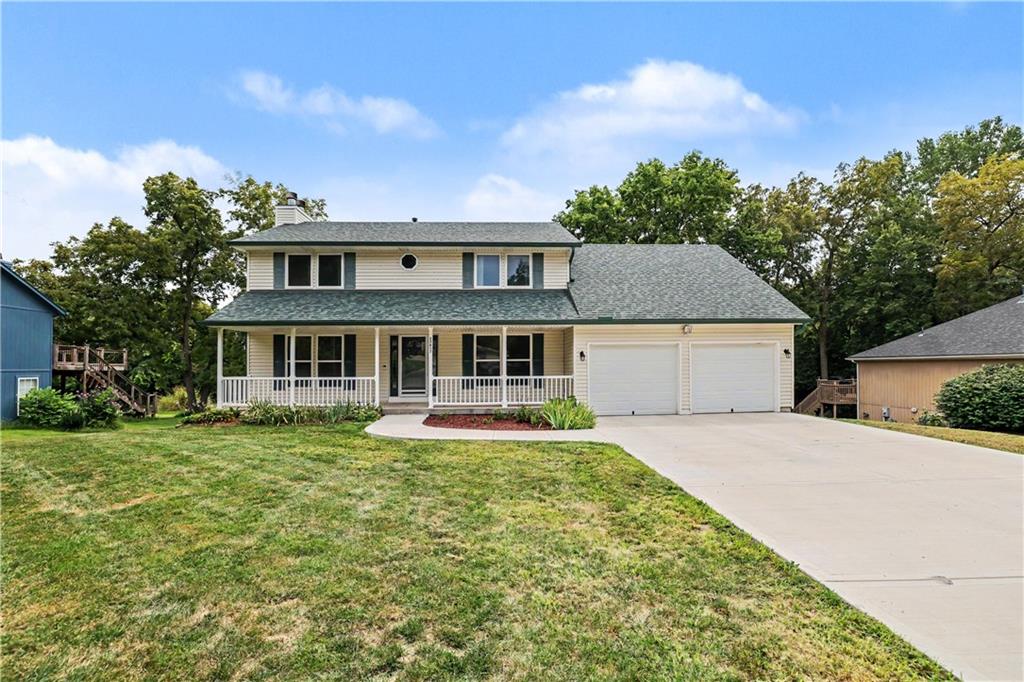 13835 Woodmont Ave, Bonner Springs, KS 66012