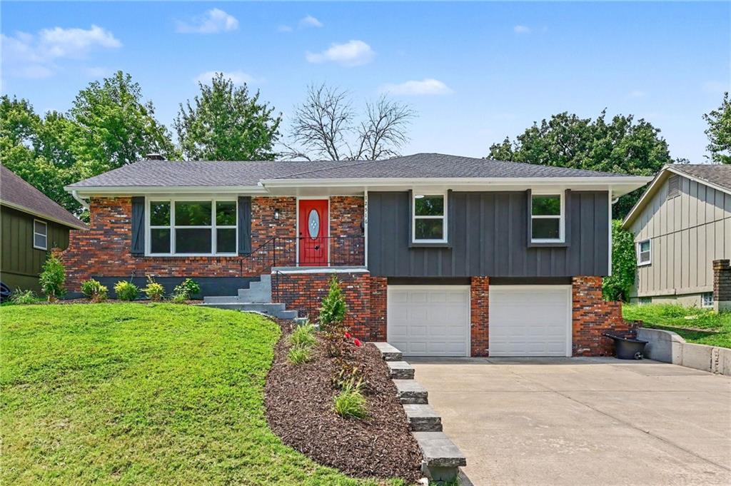 12516 Craig Ave, Grandview, MO 64030