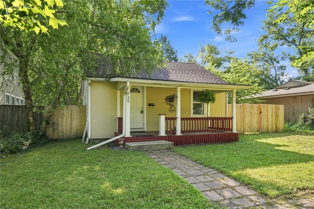 726 Alabama St, Lawrence, KS 66044