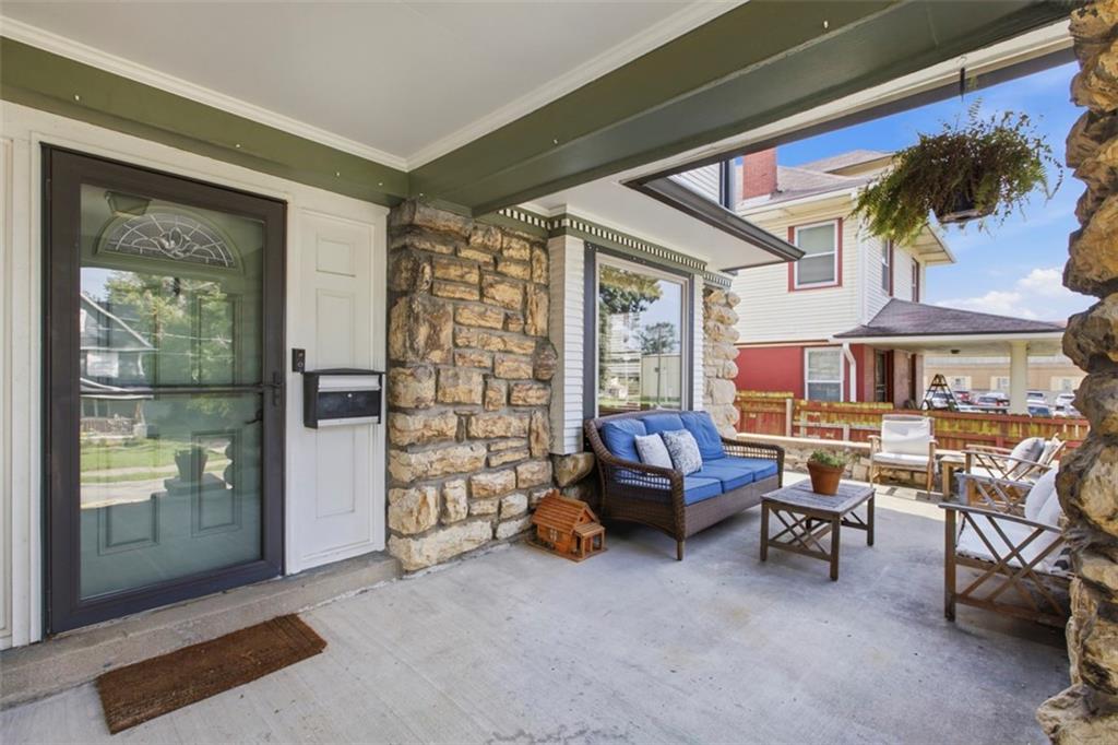 3333 Virginia Ave, Kansas City, MO 64109