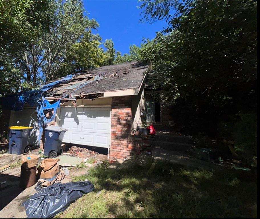 8108 N Stoddard Cir, Kansas City, MO 64152