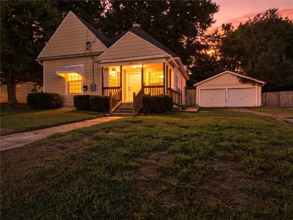 106 Grandview St, Richmond, MO 64085