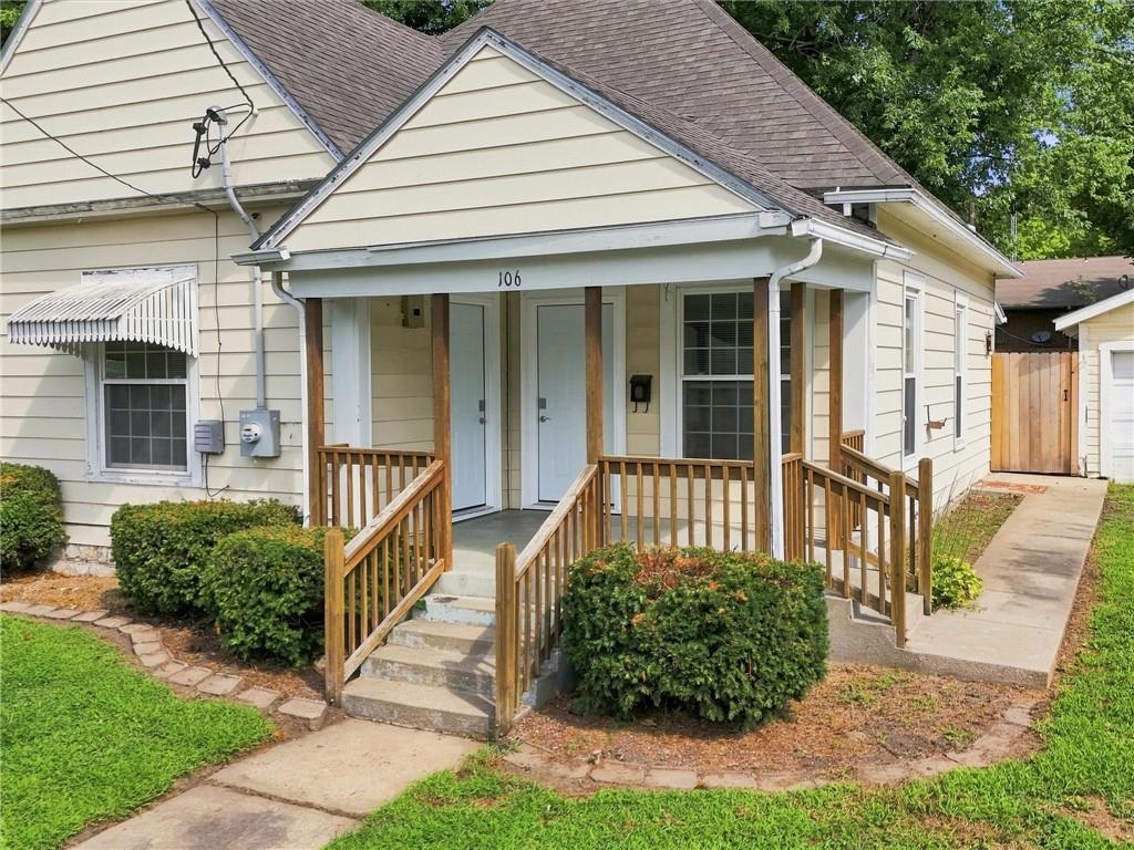106 Grandview St, Richmond, MO 64085
