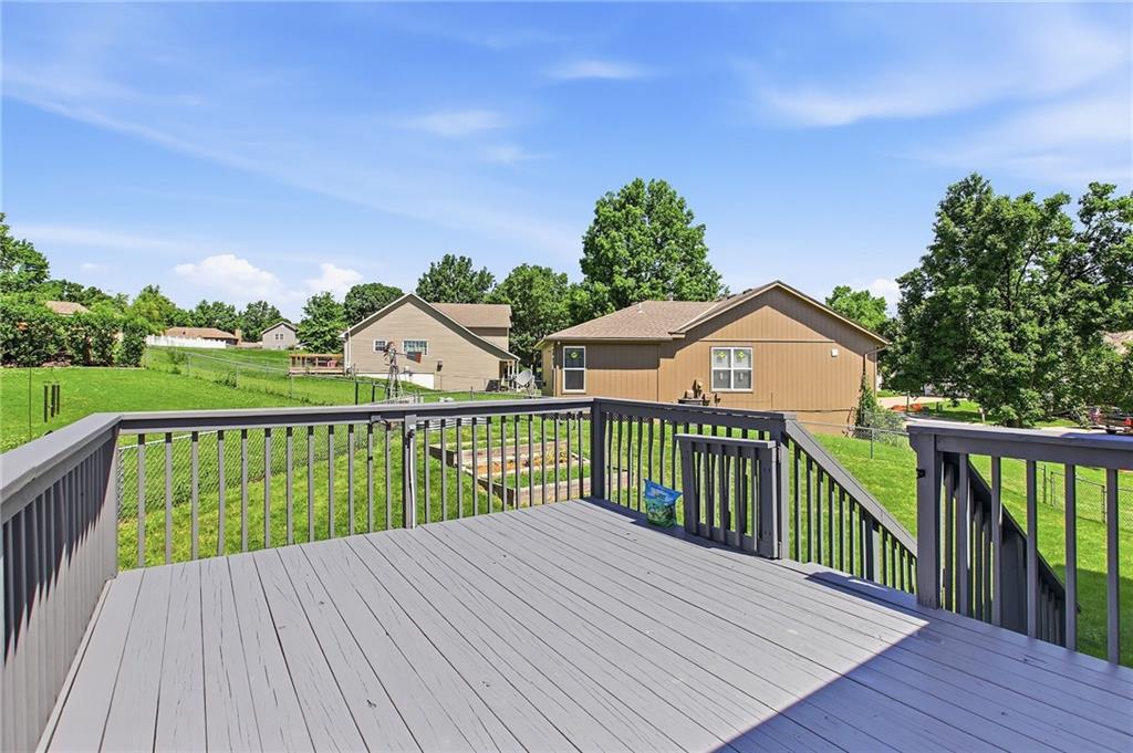 19432 E 11th Ter N, Independence, MO 64056