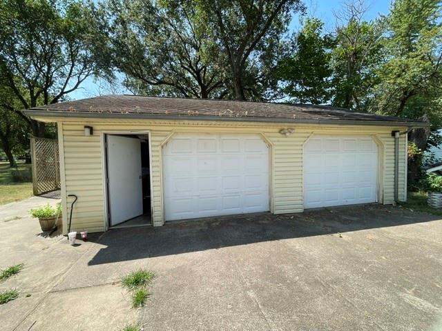 404 E Hector Ave, Arma, KS 66712