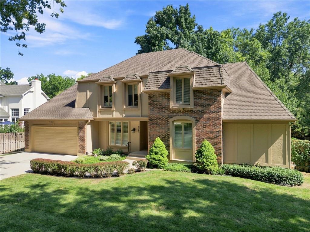 4965 Somerset Dr, Prairie Village, KS 66207