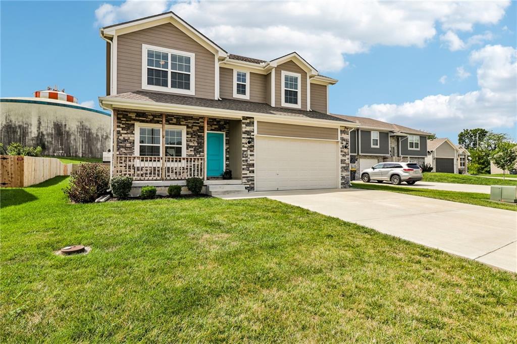 1705 NW Hilltop Ct, Grain Valley, MO 64029