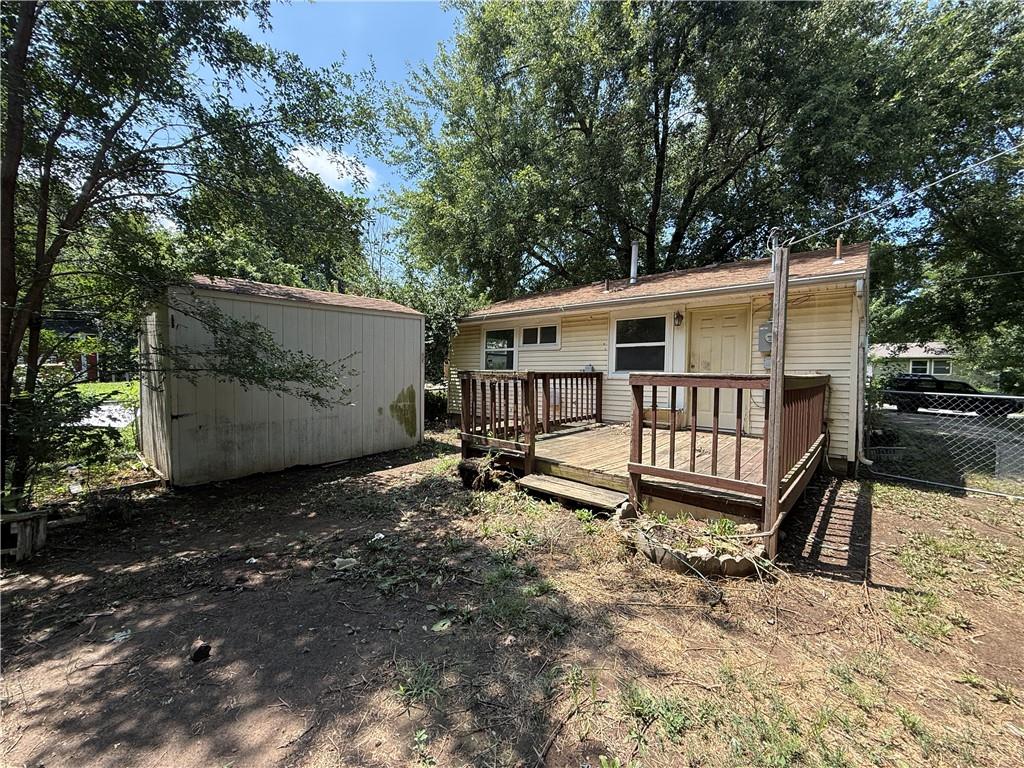 4529 N Forest Ave, Kansas City, MO 64116