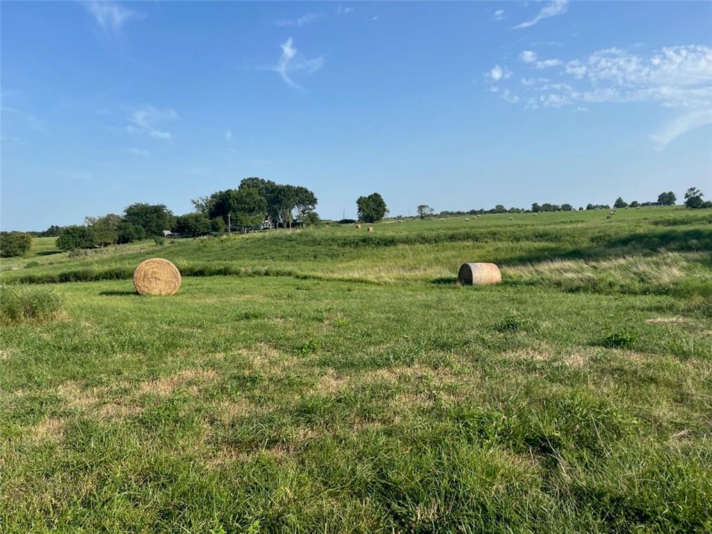0002 W 311 St, Louisburg, KS 66053