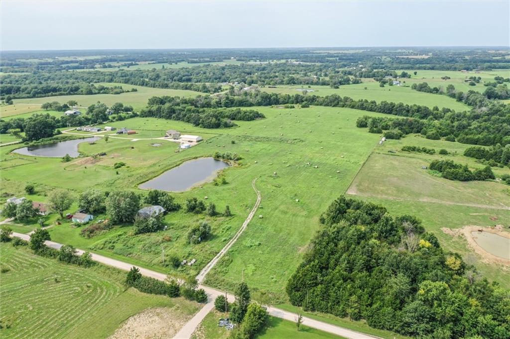 1679 SW 700th Rd, Holden, MO 64040