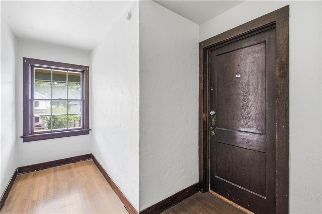 4340 Holly St, Kansas City, MO 64111