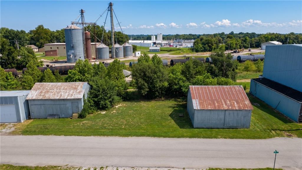 1502 Lulu St, Trenton, MO 64683