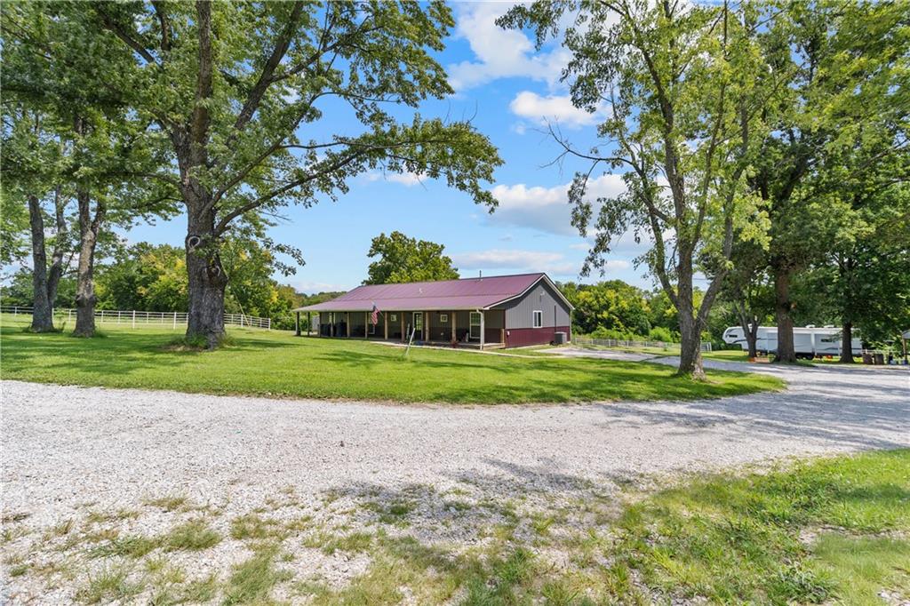 395 NW 1101st Rd, Centerview, MO 64019