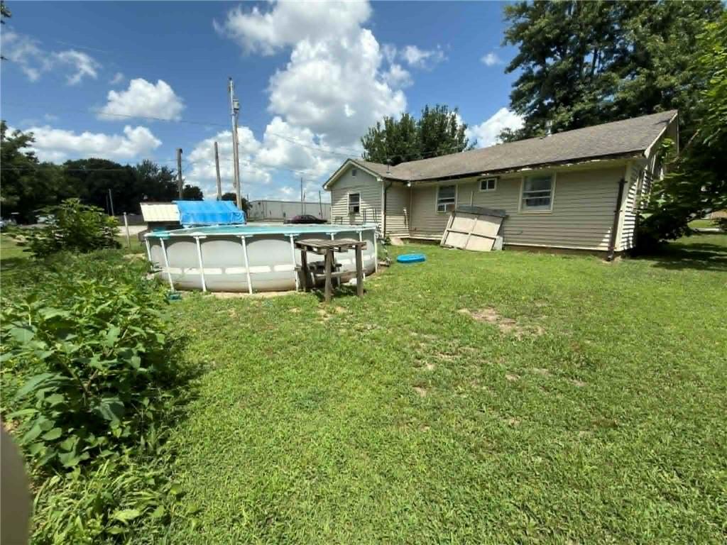 508 N 3rd St, Rich Hill, MO 64779