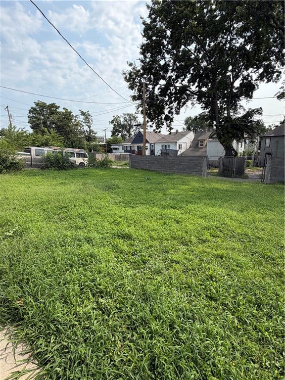 617 Cypress Ave, Kansas City, MO 64124