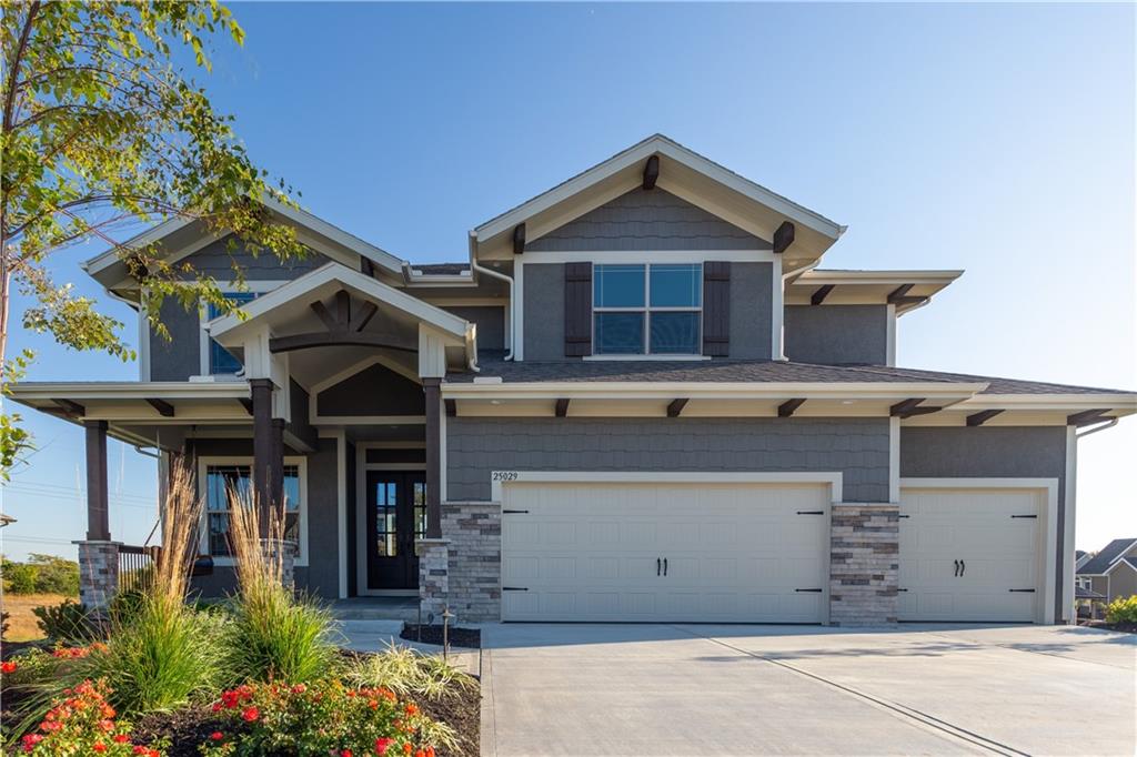 17487 W 163rd Pl, Olathe, KS 66062