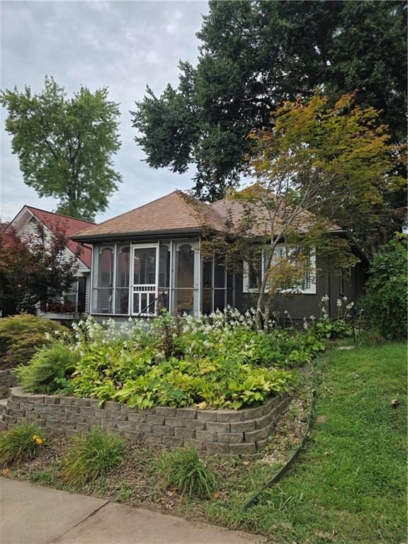 342 N Oakley Ave, Kansas City, MO 64123