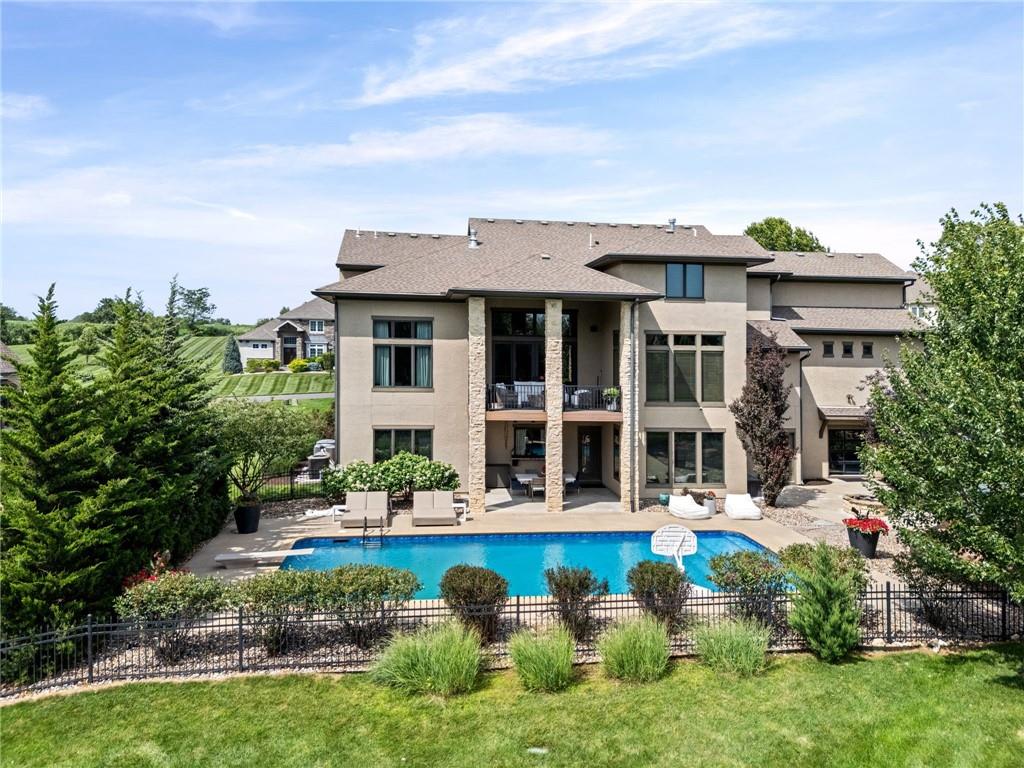 10755 NW 81st St, Kansas City, MO 64152